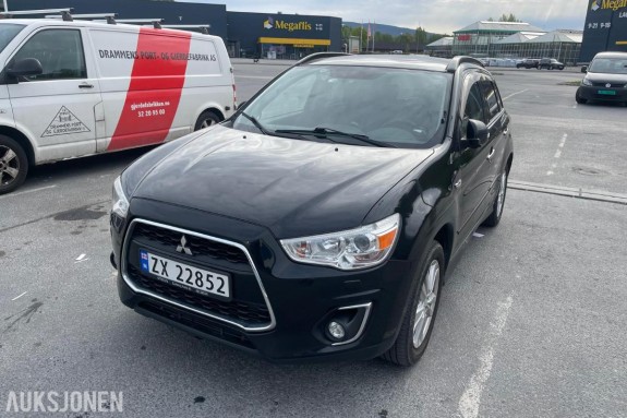 2015 Mitsubishi ASX 1.8 116hk  4WD cruisekontroll hengerfeste keyless ryggekamera skinn soltak s+v dekk eu ok 03.2028 